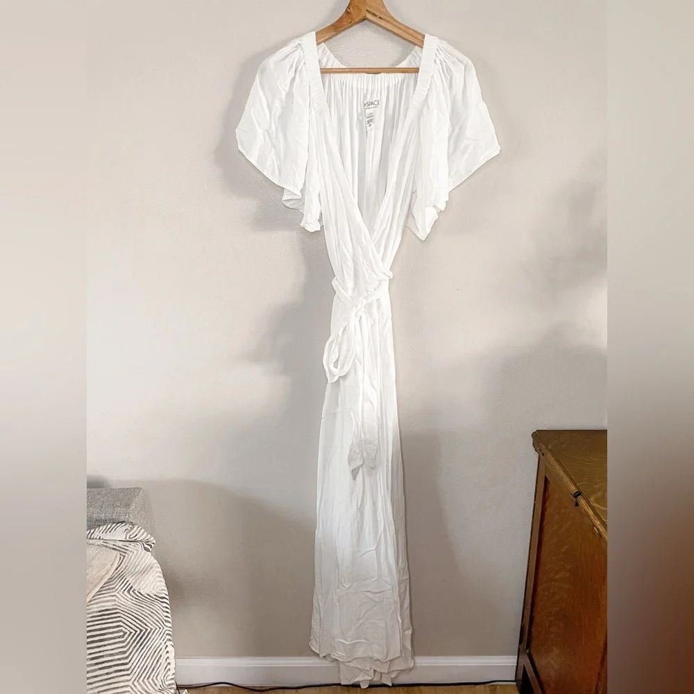 L*SPACE Panama Maxi Long Wrap Dress in White, Small - Picture 10 of 12